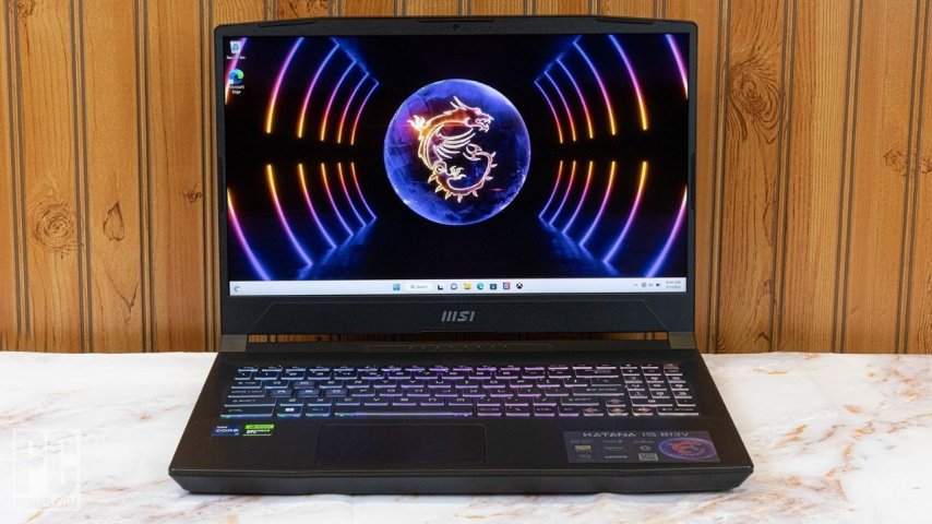 MSI Katana 17 B12VFK-1031XTR Gaming Laptop İncelemesi: Fiyat ve Performans