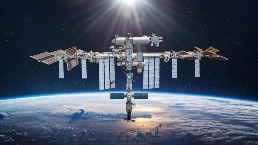 NASA ve Roscosmos Çapraz ISS Uçuşlarına Devam Edeceğini Söylüyor