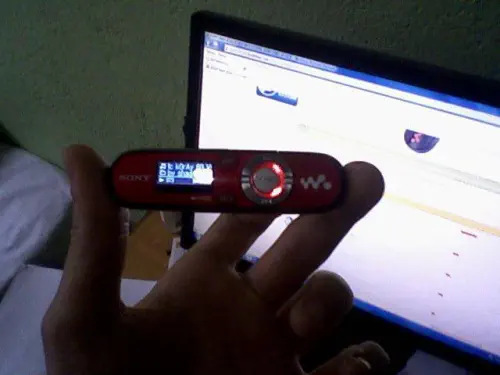 SONY NWZ-B143/B 4GB MP3 PLAYER