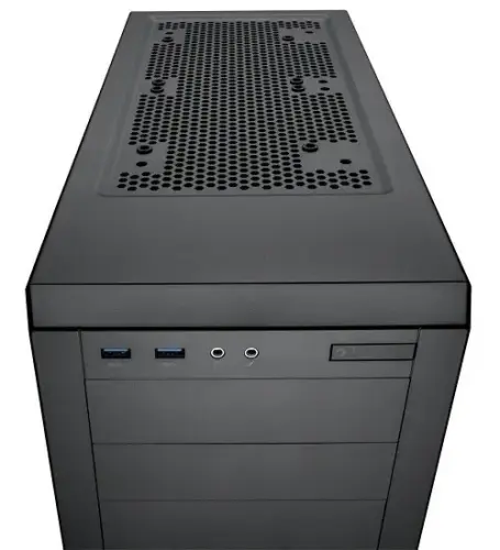 Corsair Carbıde 200R CC-9011023-WW Siyah Kasa