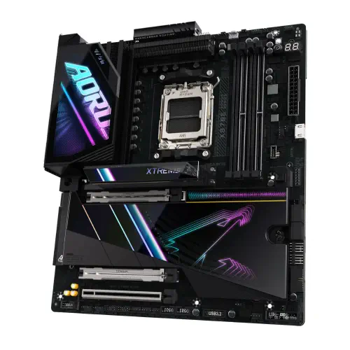 Gigabyte X870E AORUS XTREME AI TOP Soket AM5 DDR5 8800(OC) ATX Gaming (Oyuncu) Anakart