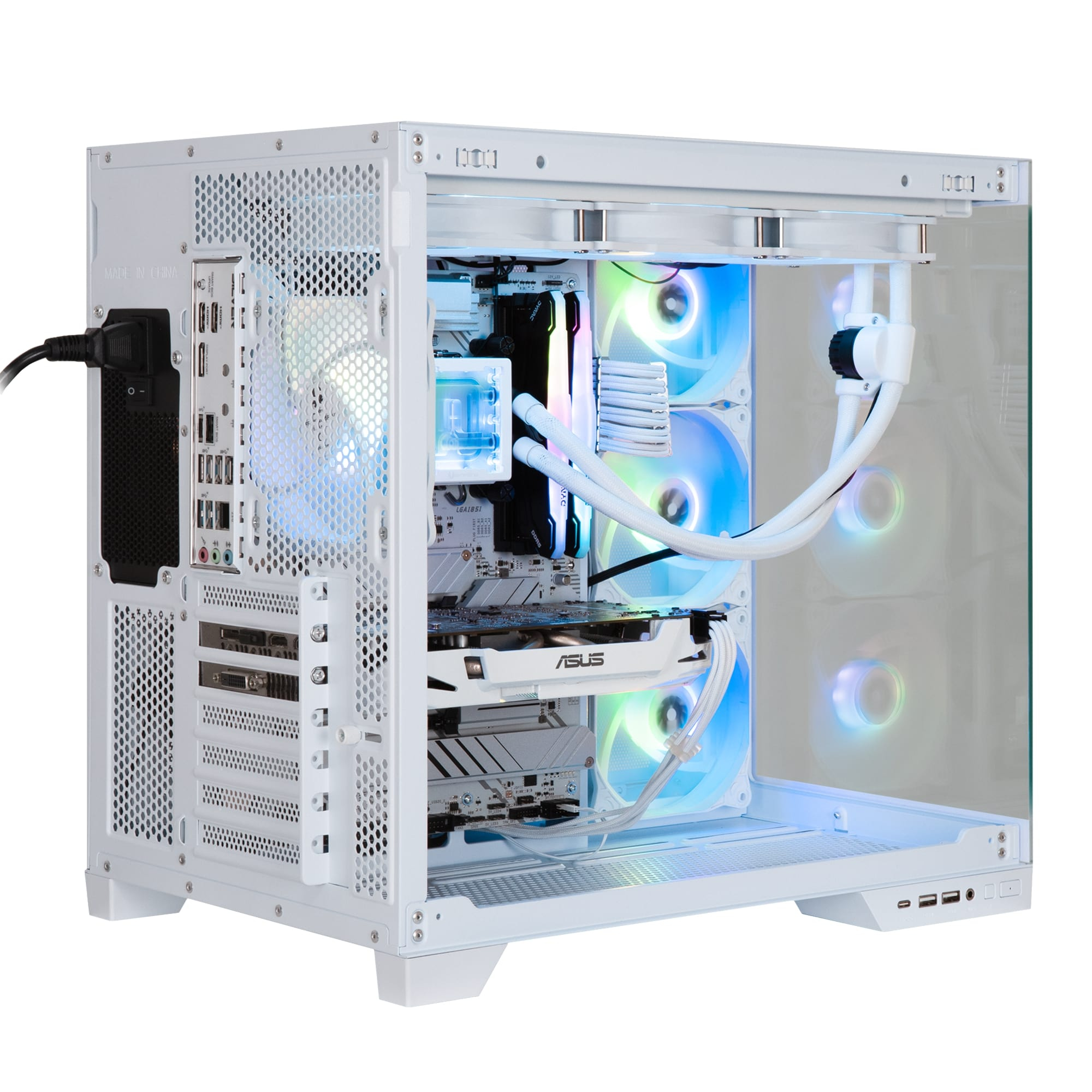 Frieden | AMD Ryzen 7 7800X3D | 2 x 16 GB DDR5 | PNY RTX 5070 12 GB | 1 TB SSD Tavsiye Sistem